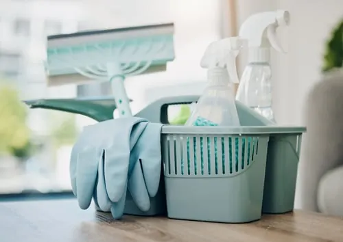 Turnover Cleaning Tips for Virginia Beach and Williamsburg Airbnb Hosts