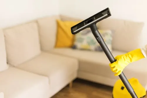 Deep Cleaning vs. Regular Cleaning: Which One Does Your Home Need?
